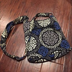 Vera Bradley Big cross body